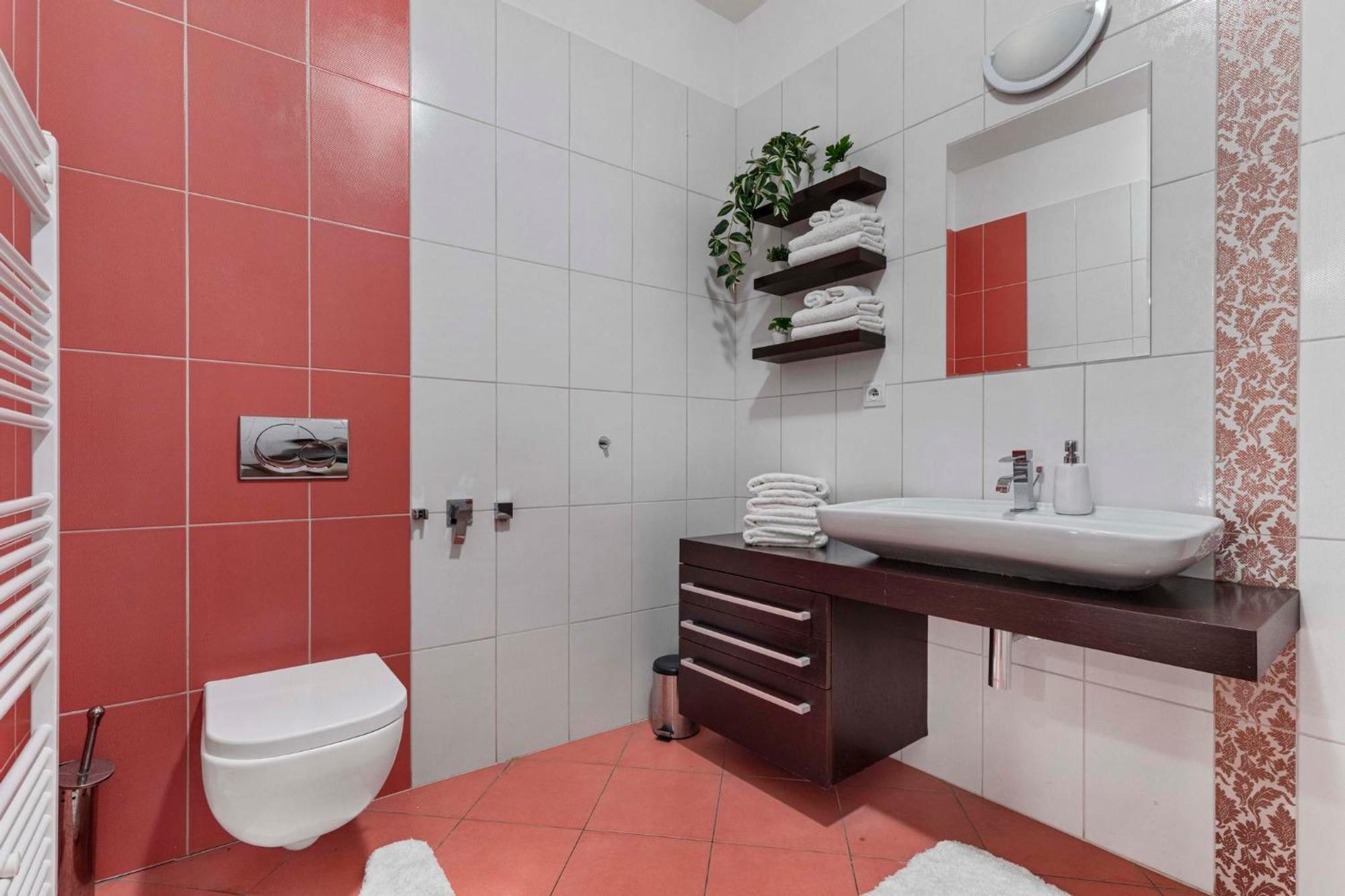 Charming Apartment In The Heart Of Bratislava Exterior foto